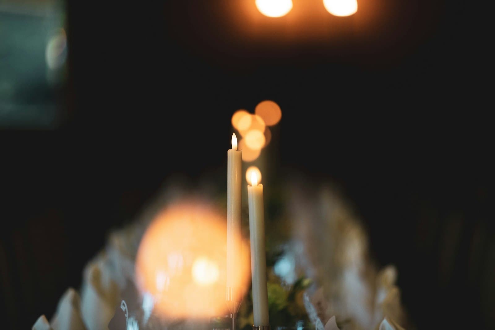 Preview of a Noir Doré wedding website